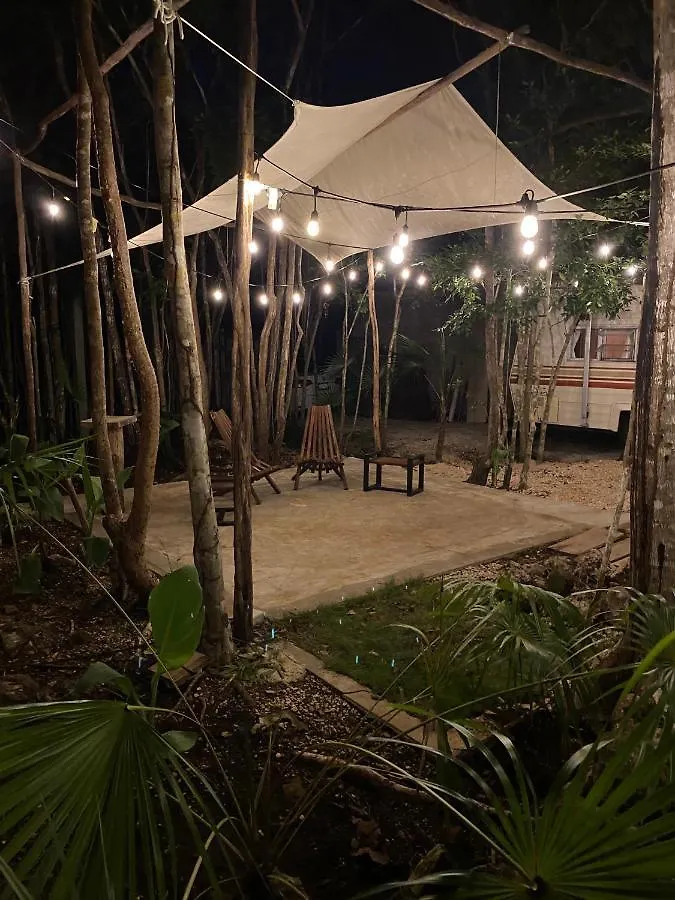 Makex-Camper Hotel Tulum Campsite
