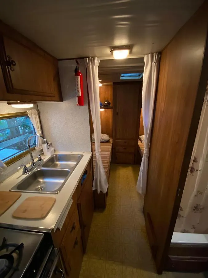 Makex-Camper Hotel Tulum 0*,